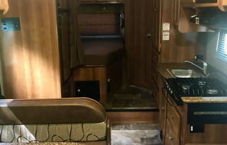 2017 Coachmen RV Leprechaun 220QB Ford 350