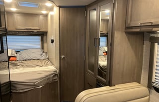 Grand Canyon Dreams? We've Got Your RV!