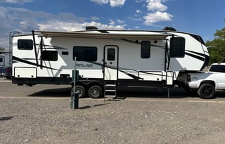 2021 Dutchmen RV Atlas 2942BHF