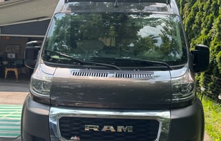 Rize & Shine Pet Friendly, Adventure Ready!