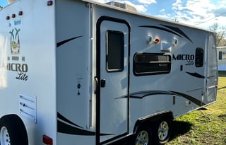 2014 Forest River RV Flagstaff Micro Lite 21FBRS