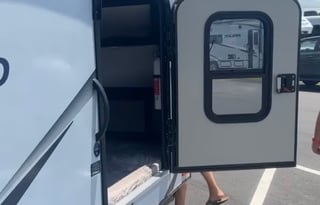 The Getaway, 2022 Braxton creek free solo OG RV