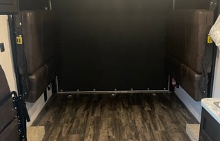 Super Light Toy Hauler, Sleeps 6, Lots of Extras!