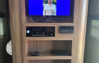 Family Memories Start Here- Lewis Camper rental