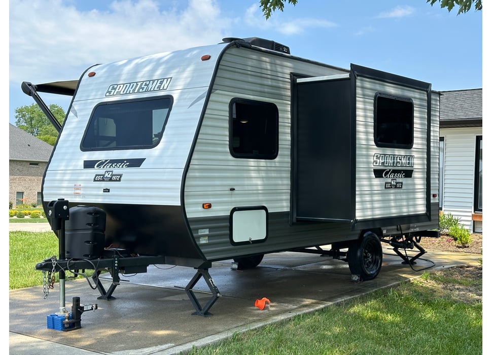 Travel Trailer rentals in Bloomington