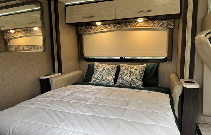 couch area when converted to a queen