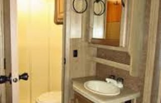 Premium Mercedes Class C RV (24ft)