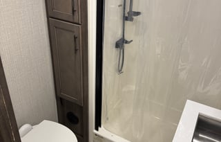 Solitude 3950BH-R ***Bunks & 2 Full Baths***