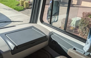 2021 Encore 325SS - Fully Stocked,Great for Parks