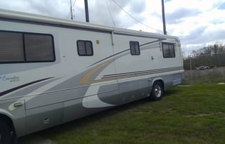 1998 Monaco Executive Sierra IV