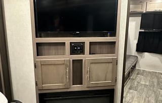 2021 CrossRoads RV Sunset Trail SS331BH