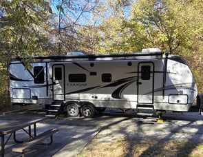 Keystone RV Cougar Half-Ton 30BHS