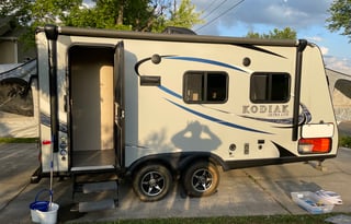 2019 Keystone RV Premier Ultra Lite 19FBPR