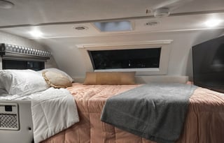 The Going Merry - Brand new luxury Thor Quantum