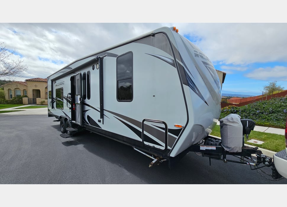 Toy Hauler rentals in Santa Maria