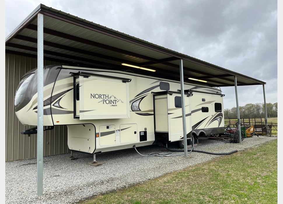 Fifth Wheel rentals in Holden
