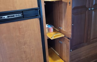 2018 Winnebago Sunstar 27PE