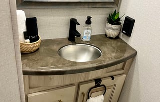 2021 Alliance RV Paradigm 370FB