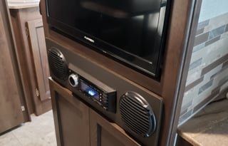 2020 Coachmen Freelander 31BH - Great Family Unit!