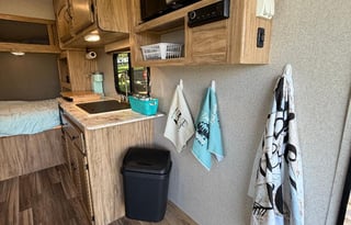 Cozy Toy Hauler | Pet Friendly | Sleeps 3