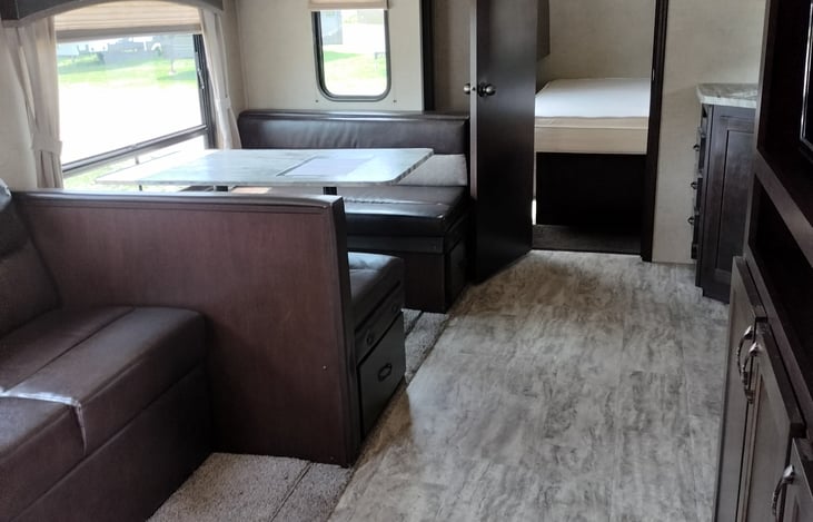 Private bedroom with king size mattress