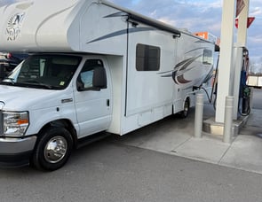 NeXus RV Triumph 32T