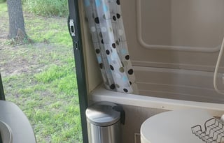 Aerolite triple bunkhouse w/ walkaround king