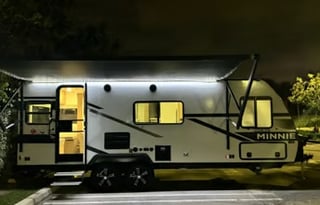 2024 Winnebago Minnie Winnie
