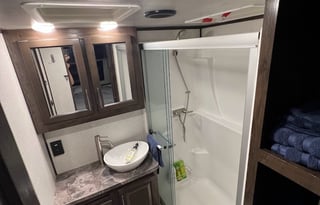 2020 Dutchmen RV Voltage V3635