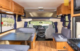 2015 Thor Motor Coach Four Winds 28A