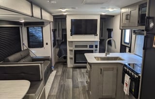 E&L's Furry Friendly Camper