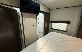 19 Heartland Fuel Toy hauler