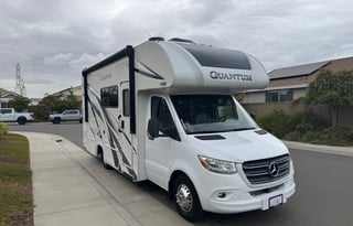 Danny’s and Leo’s RV Rental