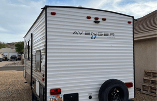 2021 Prime Time RV Avenger 17bhs