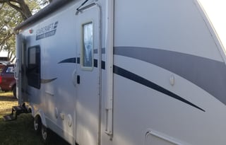 2010 Starcraft Travel Star 245RKS