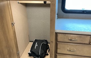 2019 Fleetwood RV Discovery 38W - Sleeps 8