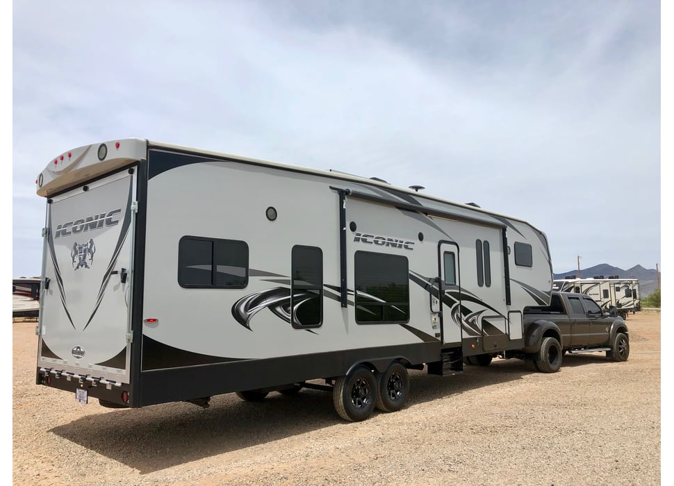 Fifth Wheel rentals in Pearl