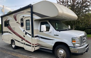2016 Thor Motor Coach Chateau 22E