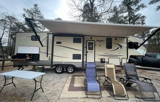 Enos - SOUTHEAST CAMP & TRAVEL, LLC