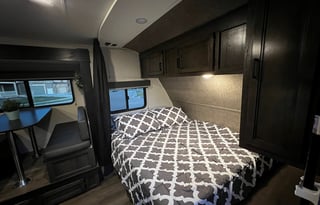 2021 Starcraft Autumn Ridge Single Axle 180BHS