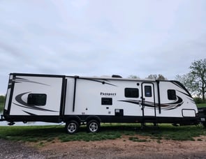 Keystone Passport 3290BH