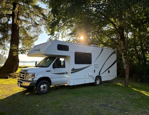 Thor Motor Coach Majestic 23A