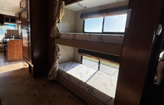 Thor Windsport Class a Bunk House