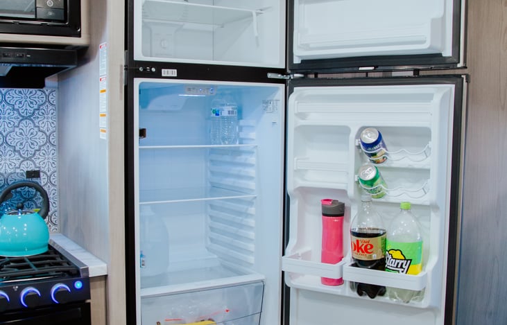 Large refrigerator/freezer