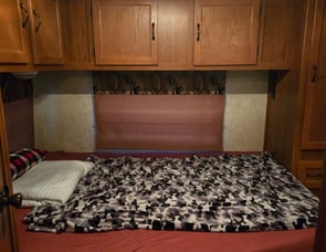 Coachmen RV Freelander 27QB
