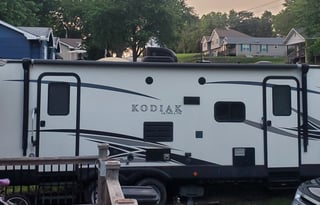 2019 "Martin's Family Home on Wheels"