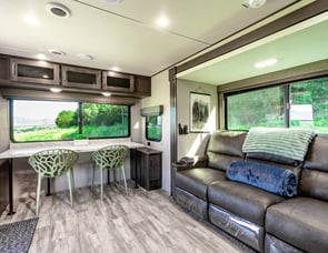 Grand Design Transcend Xplor 245RL