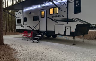 Luxury Eddie Bauer 5th Wheel Sleeps 10