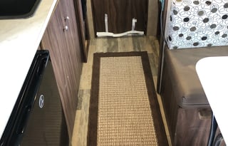2019 Coachmen RV Clipper Cadet 17CBH