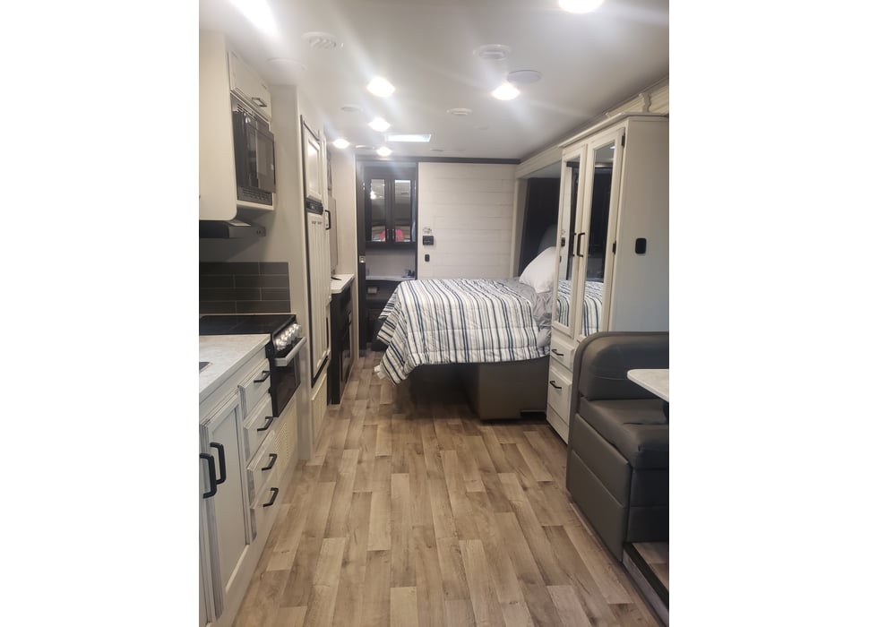 Class C Motor Home rentals in Madison